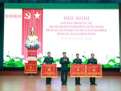 QUYẾT TÂM BỨT PHÁ, HOÀN THÀNH XUẤT SẮC CÁC CHỈ TIÊU NĂM HỌC 2024 - 2025