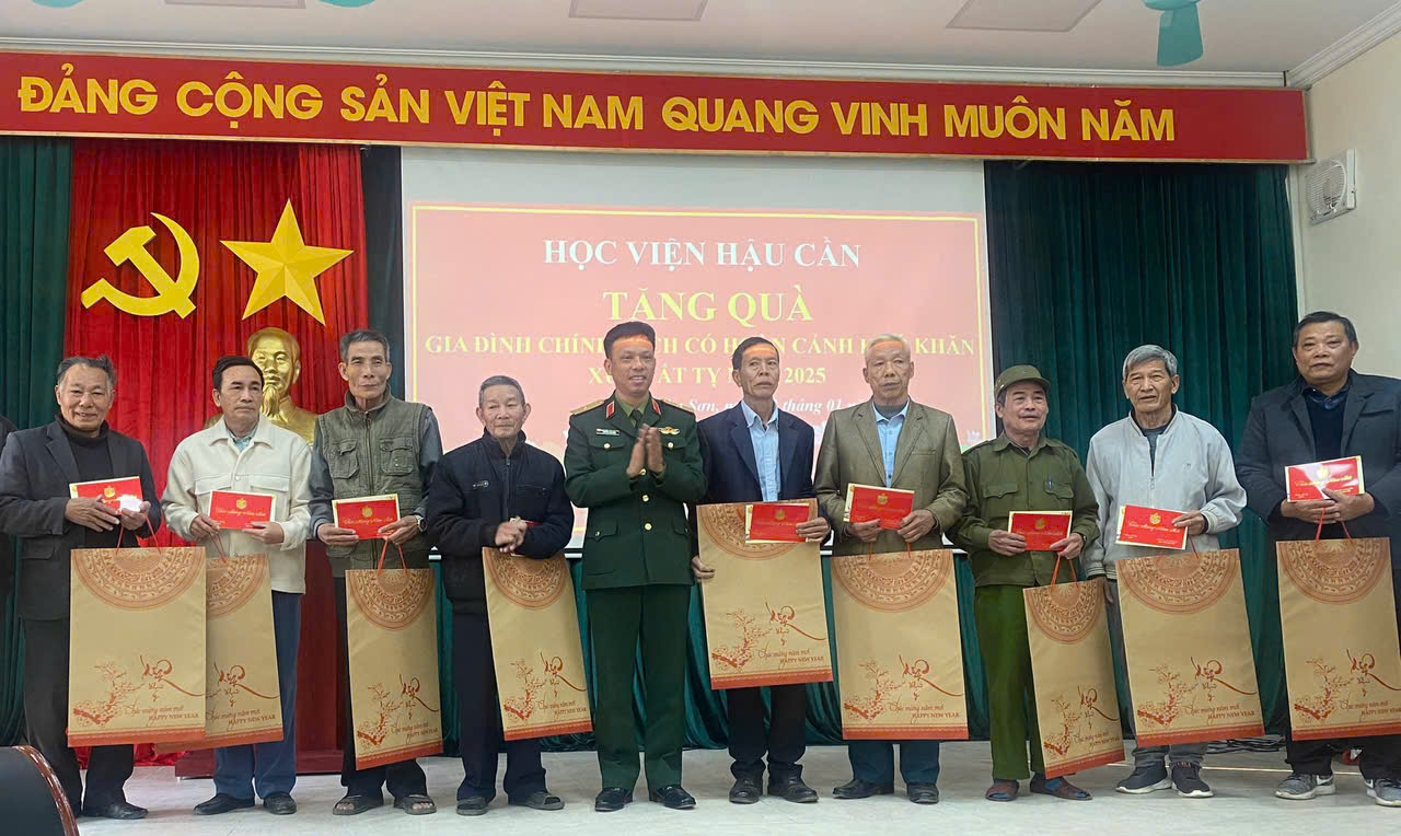 HỌC VIỆN HẬU CẦN THĂM, CHÚC TẾT MỘT SỐ NHÀ TRƯỜNG, ĐỊA PHƯƠNG