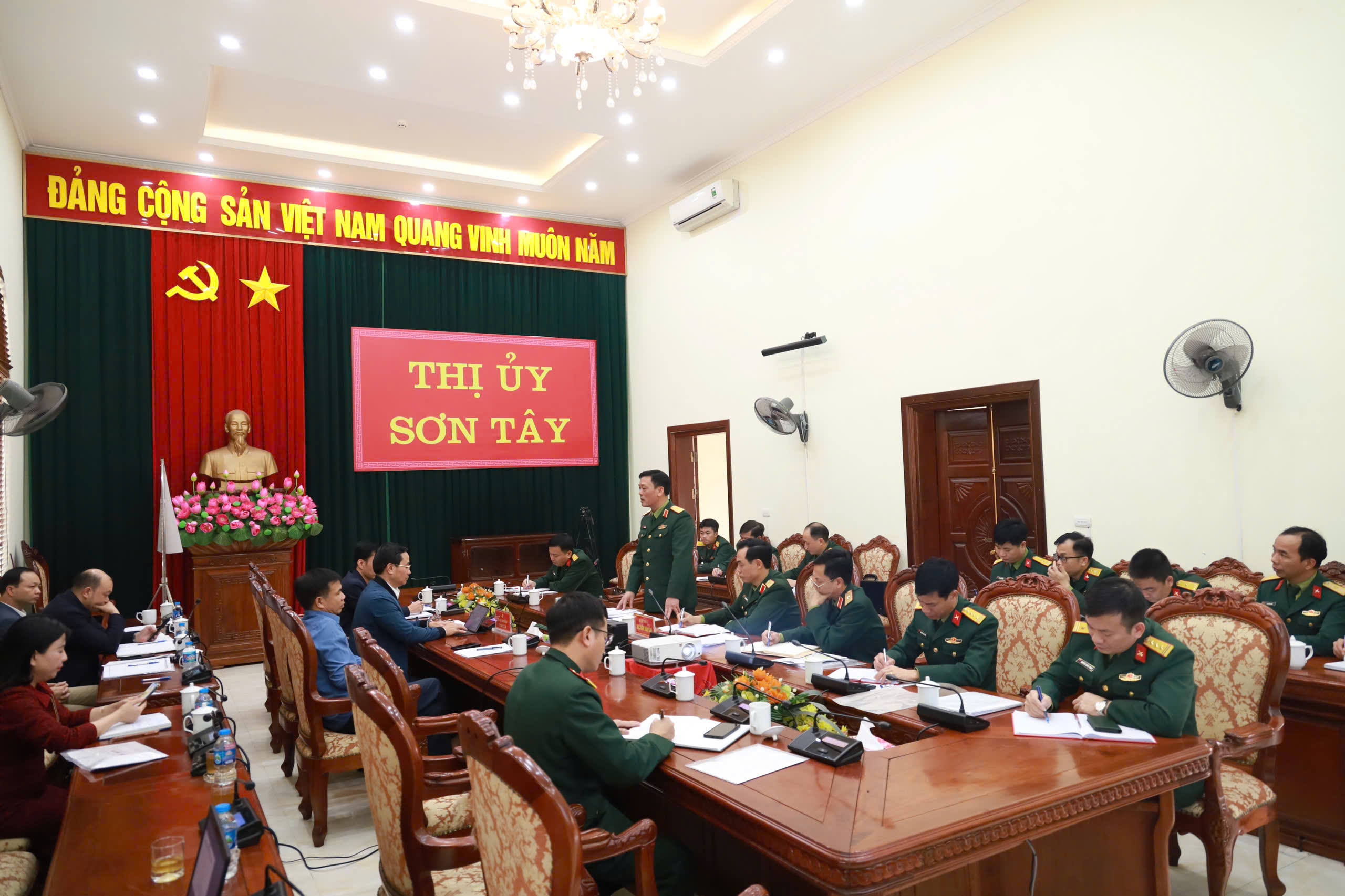 PHỐI HỢP TRIỂN KHAI CHẶT CHẼ, HIỆU QUẢ, ĐÚNG QUY ĐỊNH NHIỆM VỤ MỞ RỘNG VỊ TRÍ ĐÓNG QUÂN CỦA HỌC VIỆN