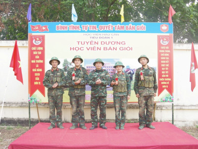 HỌC VIÊN NĂM THỨ NHẤT HOÀN THÀNH XUẤT SẮC KIỂM TRA 3 TIẾNG NỔ