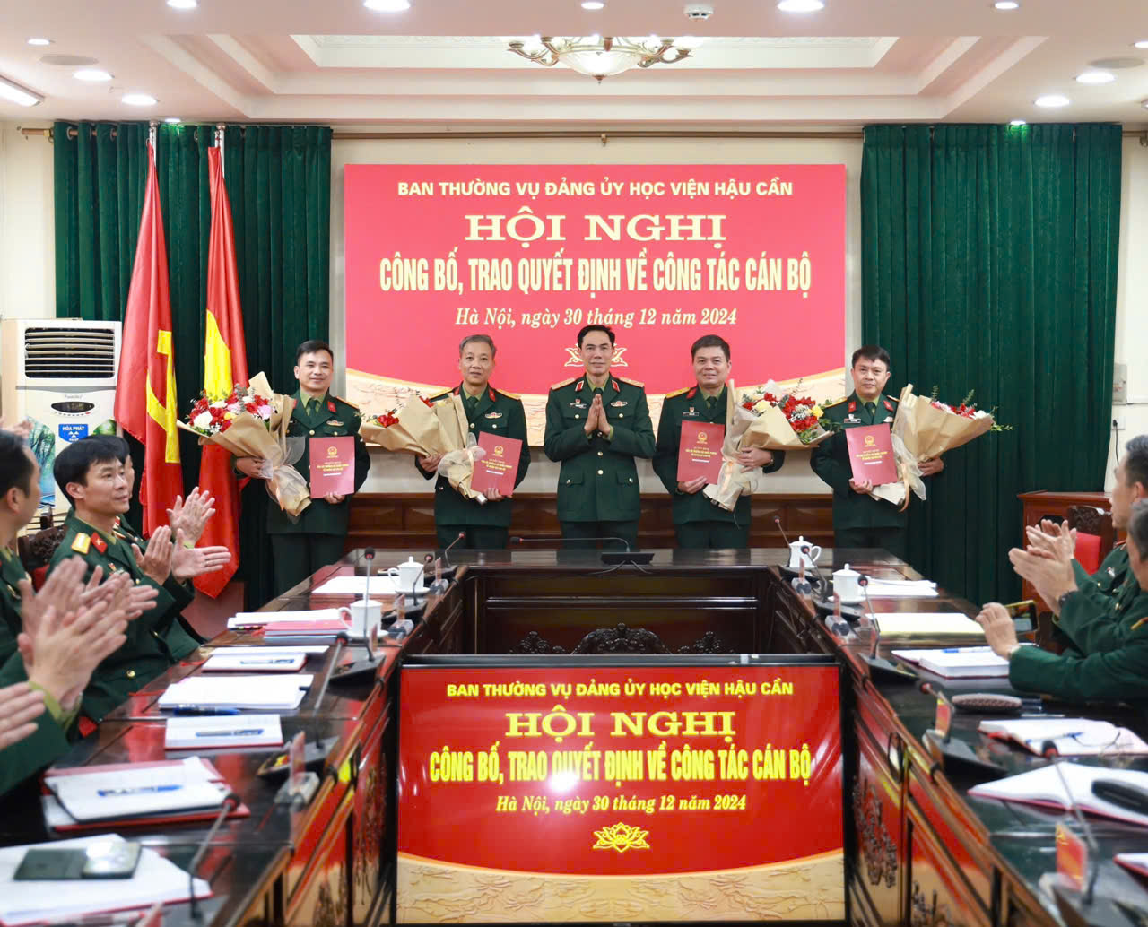 TIẾP TỤC TOẢ SÁNG PHẨM CHẤT CAO QUÝ “BỘ ĐỘI CỤ HỒ” GIỮA ĐỜI THƯỜNG