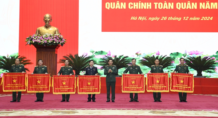 HỌC VIỆN HẬU CẦN ĐƠN VỊ DẪN ĐẦU PHONG TRÀO THI ĐUA QUYẾT THẮNG CỦA TOÀN QUÂN NĂM 2024, VINH DỰ ĐƯỢC TẶNG CỜ THI ĐUA CỦA CHÍNH PHỦ