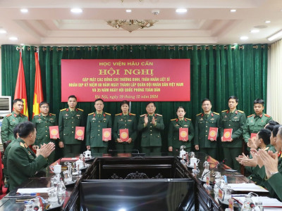 HỌC VIỆN HẬU CẦN GẶP MẶT CÁC THƯƠNG BINH, THÂN NHÂN LIỆT SĨ NHÂN DỊP 22/12