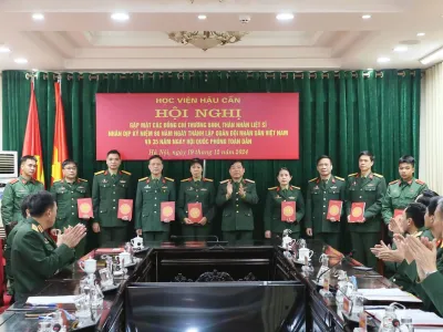 HỌC VIỆN HẬU CẦN GẶP MẶT CÁC THƯƠNG BINH, THÂN NHÂN LIỆT SĨ NHÂN DỊP 22/12