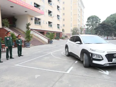 ĐỂ Ý THỨC TỰ GIÁC TRONG THAM GIA GIAO THÔNG TRỞ THÀNH NÉT ĐẸP VĂN HOÁ TRONG MỖI QUÂN NHÂN