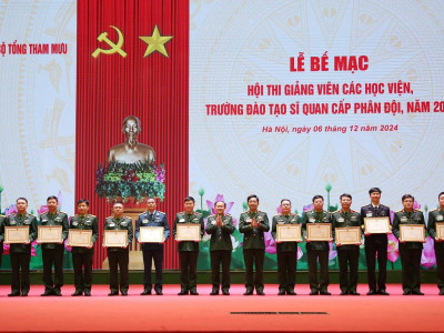 KẾT QUẢ HỘI THI GIẢNG VIÊN CÁC HỌC VIỆN, TRƯỜNG ĐÀO TẠO SĨ QUAN CẤP PHÂN ĐỘI NĂM 2024 KHẲNG ĐỊNH VỊ THẾ, CHẤT LƯỢNG CỦA ĐỘI NGŨ GIẢNG VIÊN HỌC VIỆN HẬU CẦN
