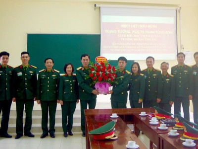 THỦ TRƯỞNG HỌC VIỆN THĂM, ĐỘNG VIÊN ĐOÀN GIẢNG VIÊN THAM GIA HỘI THI