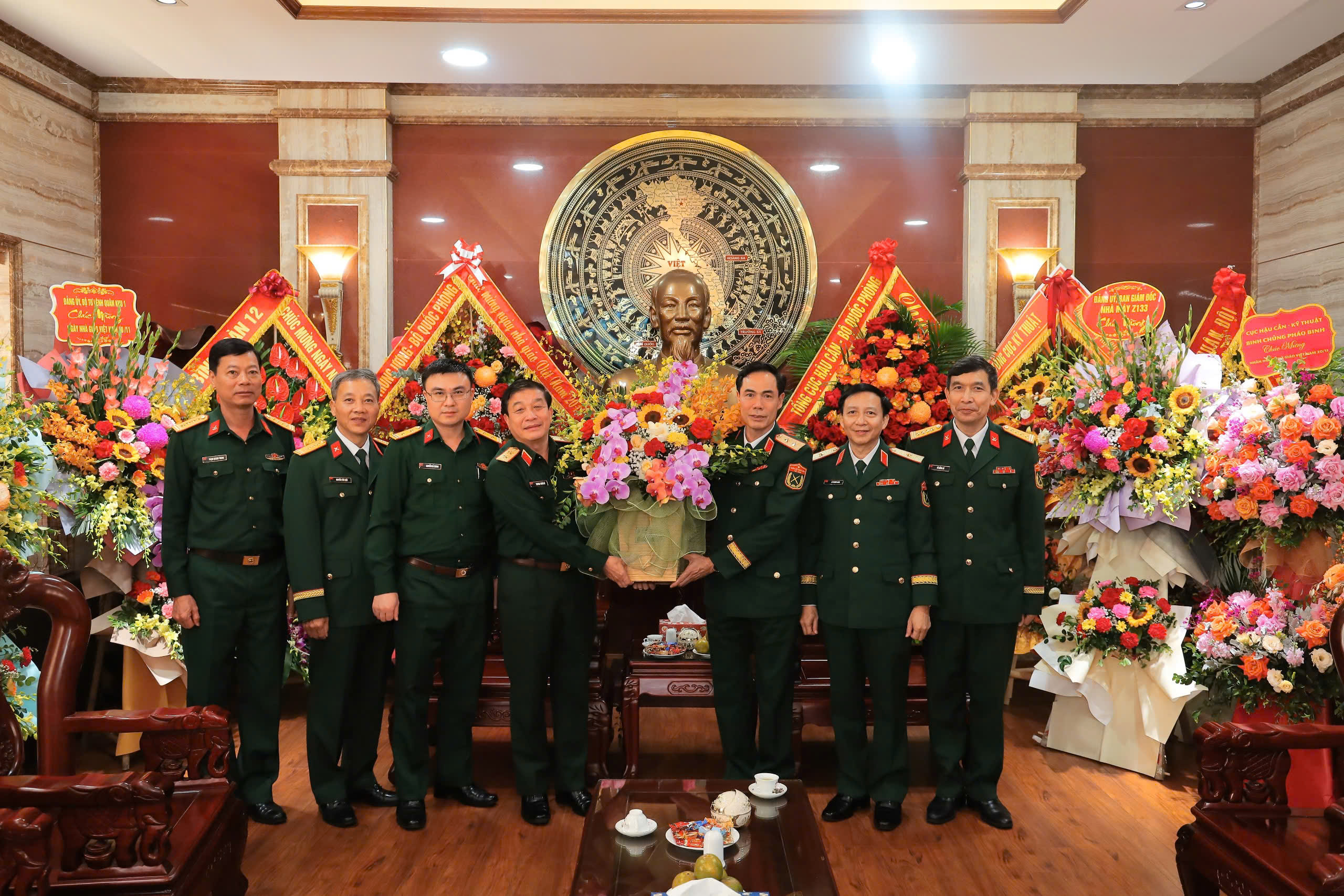 CHÚC MỪNG CÁC THẦY, CÔ GIÁO NHÂN NGÀY NHÀ GIÁO VIỆT NAM 20-11