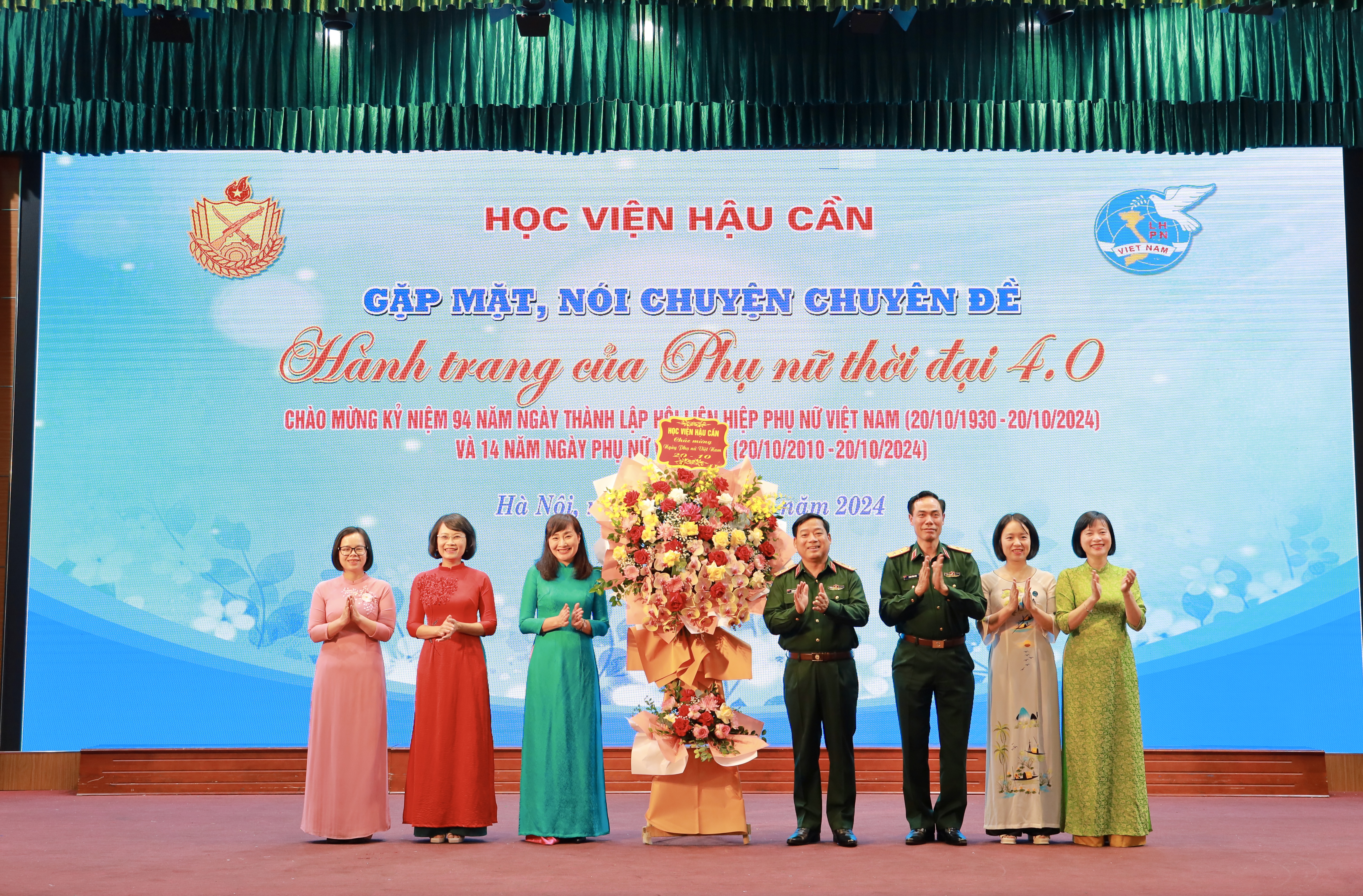 HỌC VIỆN HẬU CẦN GẶP MẶT, NÓI CHUYỆN CHUYÊN ĐỀ NHÂN NGÀY PHỤ NỮ VIỆT NAM 20-10