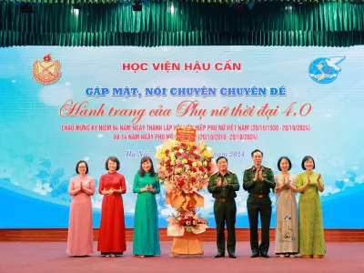 HỌC VIỆN HẬU CẦN GẶP MẶT, NÓI CHUYỆN CHUYÊN ĐỀ NHÂN NGÀY PHỤ NỮ VIỆT NAM 20-10
