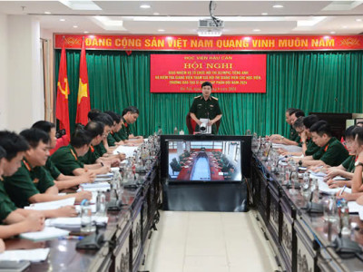 THỦ TRƯỞNG HỌC VIỆN TRIỂN KHAI TỔ CHỨC CÁC HỘI THI VÀ GIAO NHIỆM VỤ CHO NHÀ GIÁO, HỌC VIÊN ĐI HỌC TẬP, NGHIÊN CỨU THỰC TIỄN VÀ THỰC TẬP