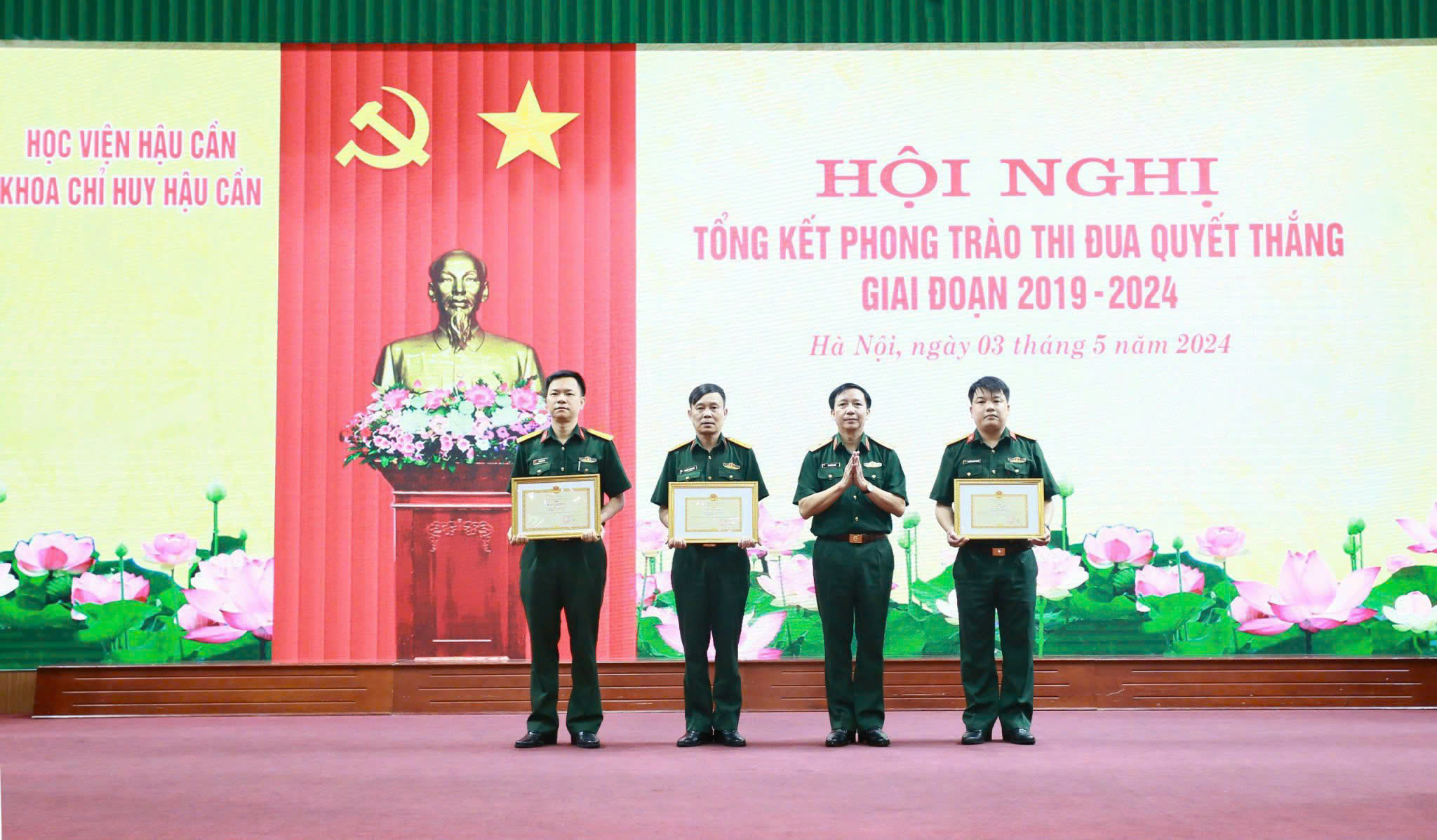 KINH NGHIỆM TRONG TỔ CHỨC THỰC HIỆN PHONG TRÀO  THI ĐUA QUYẾT THẮNG GẮN VỚI XÂY DỰNG ĐIỂN HÌNH  TIÊN TIẾN CÓ THÀNH TÍCH CAO Ở KHOA CHỈ HUY HẬU CẦN
