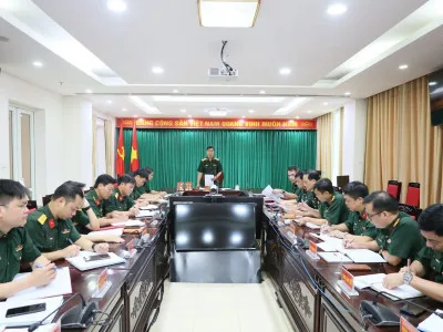 GIAO NHIỆM VỤ CHO ĐOÀN CÁN BỘ HỌC VIỆN HẬU CẦN THĂM, LÀM VIỆC TẠI LIÊN BANG NGA