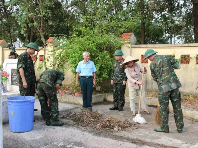 TUỔI TRẺ ĐOÀN CƠ SỞ TIỂU ĐOÀN 4 - ĐẾN VỚI XÃ ĐÔNG HỘI