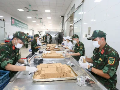 PHÁT HUY HIỆU QUẢ HUẤN LUYỆN THỰC HÀNH, PHỐI HỢP CÁC HOẠT ĐỘNG THIẾT THỰC, HƯỚNG VỀ ĐỒNG BÀO NƠI BÃO, LŨ