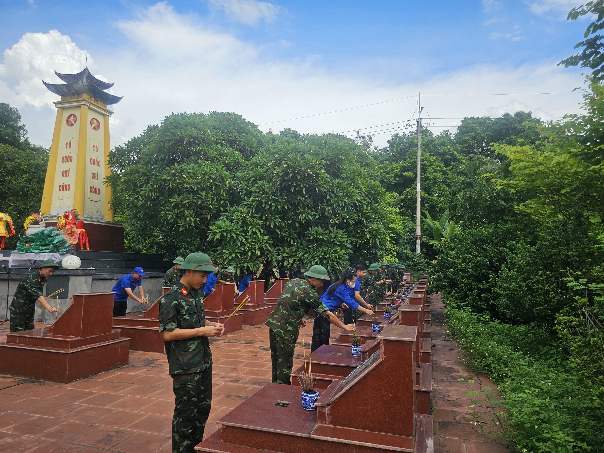 TUỔI TRẺ HỌC VIỆN HẬU CẦN: NHIỀU HOẠT ĐỘNG TRI ÂN NHÂN DỊP KỶ NIỆM NGÀY THƯƠNG BINH LIỆT SỸ