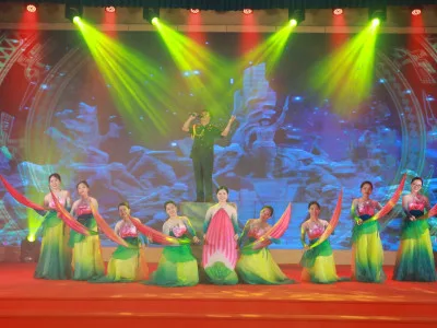 ĐOÀN NGHỆ THUẬT QUẦN CHÚNG HỌC VIỆN HẬU CẦN BIỂU DIỄN PHỤC VỤ BỘ ĐỘI