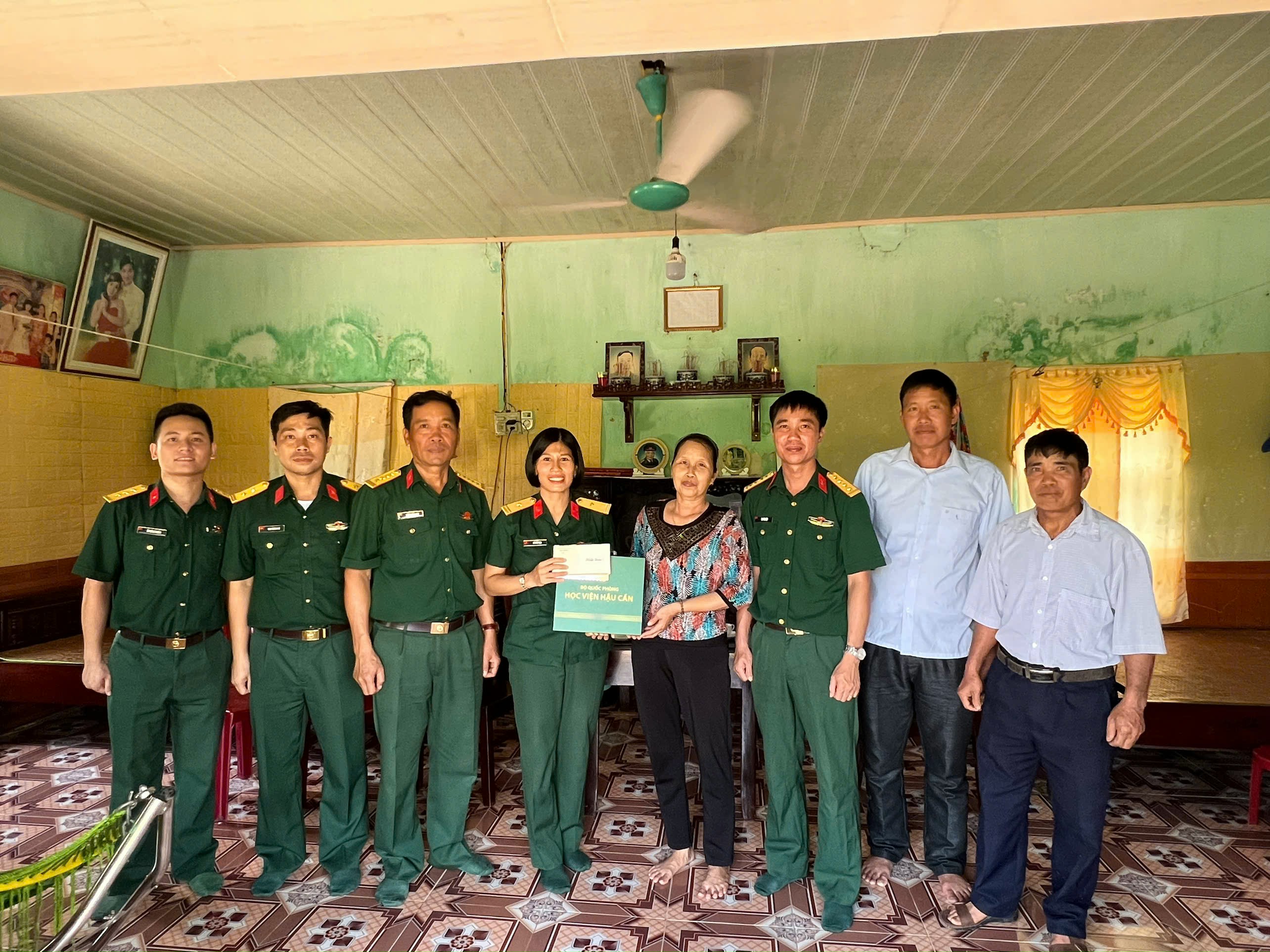 HỌC VIỆN HẬU CẦN: QUAN TÂM ĐẶC BIỆT TỚI CÔNG TÁC CHÍNH SÁCH VÀ HẬU PHƯƠNG QUÂN ĐỘI