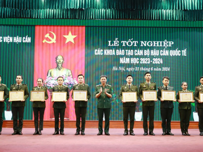 HỌC VIỆN HẬU CẦN TỔ CHỨC LỄ TỐT NGHIỆP CÁC KHÓA ĐÀO TẠO CÁN BỘ HẬU CẦN QUỐC TẾ