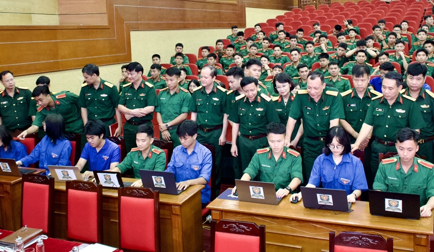 HỌC VIỆN HẬU CẦN PHÁT ĐỘNG CUỘC THI TRỰC TUYẾN “TÌM HIỂU KIẾN THỨC PHÁP LUẬT TRÊN BÁO QUÂN ĐỘI NHÂN DÂN” NĂM 2024