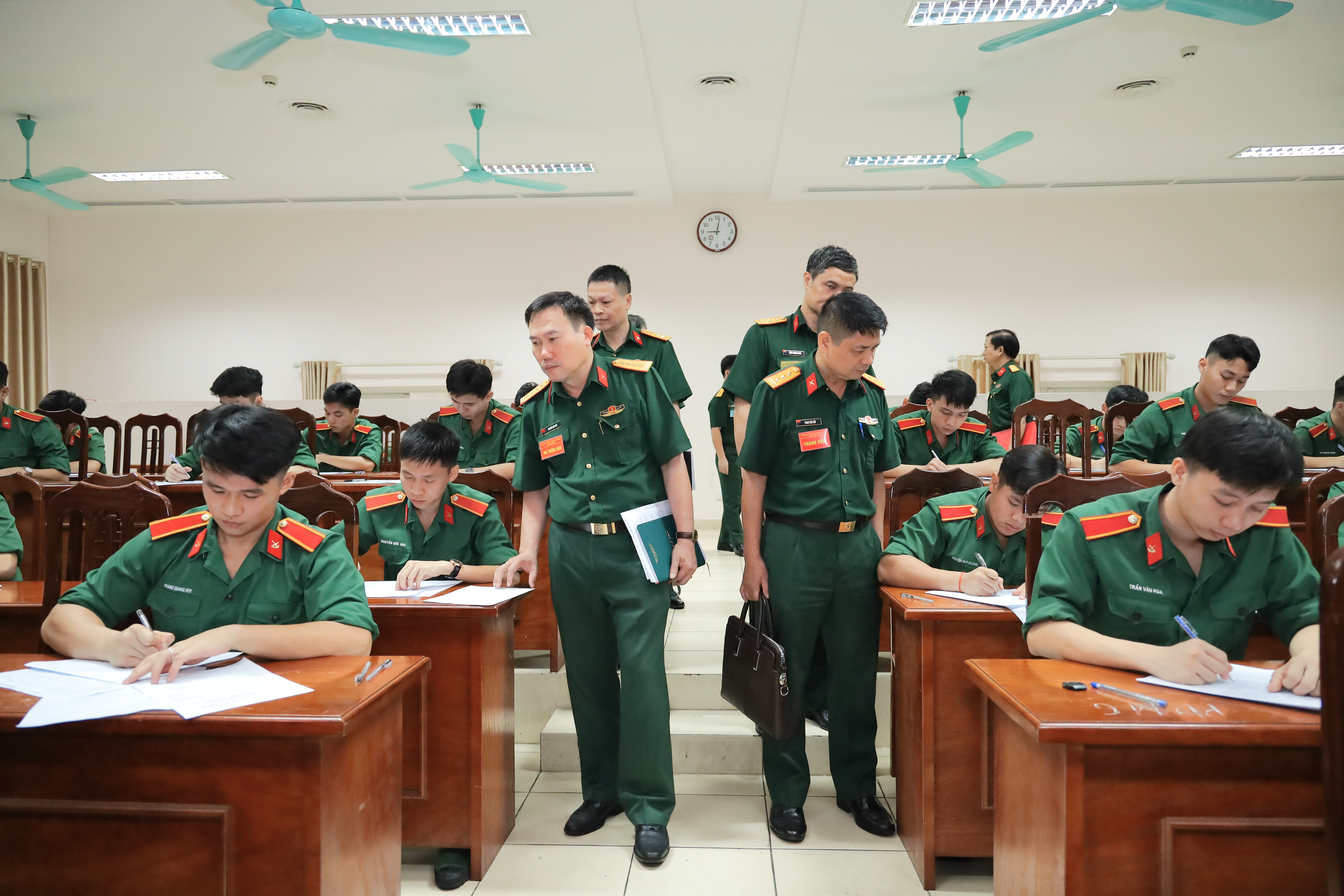 ĐOÀN KIỂM TRA CỦA TỔNG CỤC CHÍNH TRỊ ĐÁNH GIÁ CAO CÔNG TÁC GIÁO DỤC KHXH&NV CỦA HỌC VIỆN