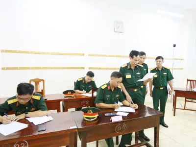 GIÁM ĐỐC HỌC VIỆN ĐỘNG VIÊN, KIỂM TRA THI TỐT NGHIỆP
