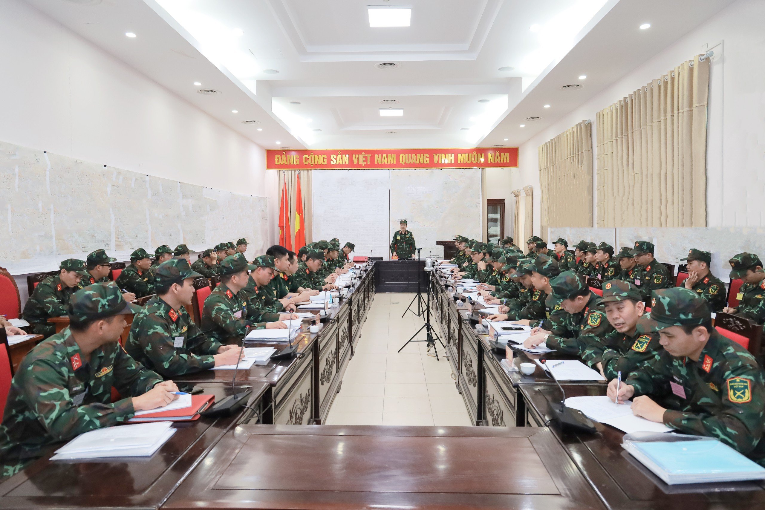 HỌC VIỆN HẬU CẦN - GẮN LIỀN NHÀ TRƯỜNG VỚI ĐƠN VỊ TRONG TỔ CHỨC DIỄN TẬP