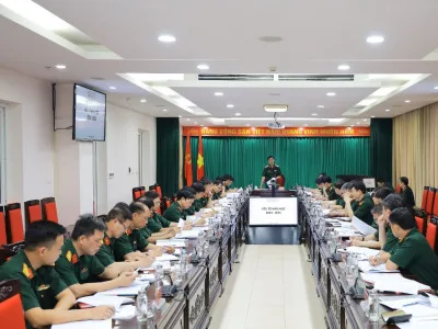 HỘI NGHỊ THÔNG QUA YẾU TỐ NĂM HỌC 2024 - 2025 VÀ HỌP HỘI ĐỒNG THẨM ĐỊNH CHƯƠNG TRÌNH ĐÀO TẠO SAU ĐẠI HỌC