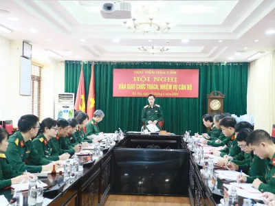 HỌC VIỆN HẬU CẦN TỔ CHỨC BÀN GIAO CHỨC TRÁCH, NHIỆM VỤ CÁN BỘ