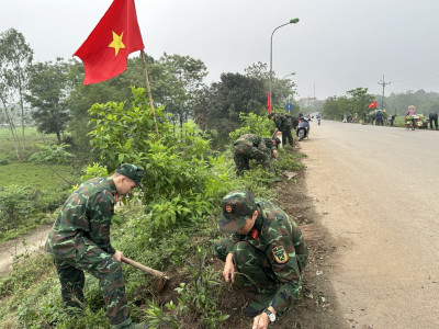 CÁN BỘ HỌC VIÊN TIỂU ĐOÀN 2 PHỐI HỢP TỔ CHỨC TỐT HOẠT ĐỘNG DÂN VẬN