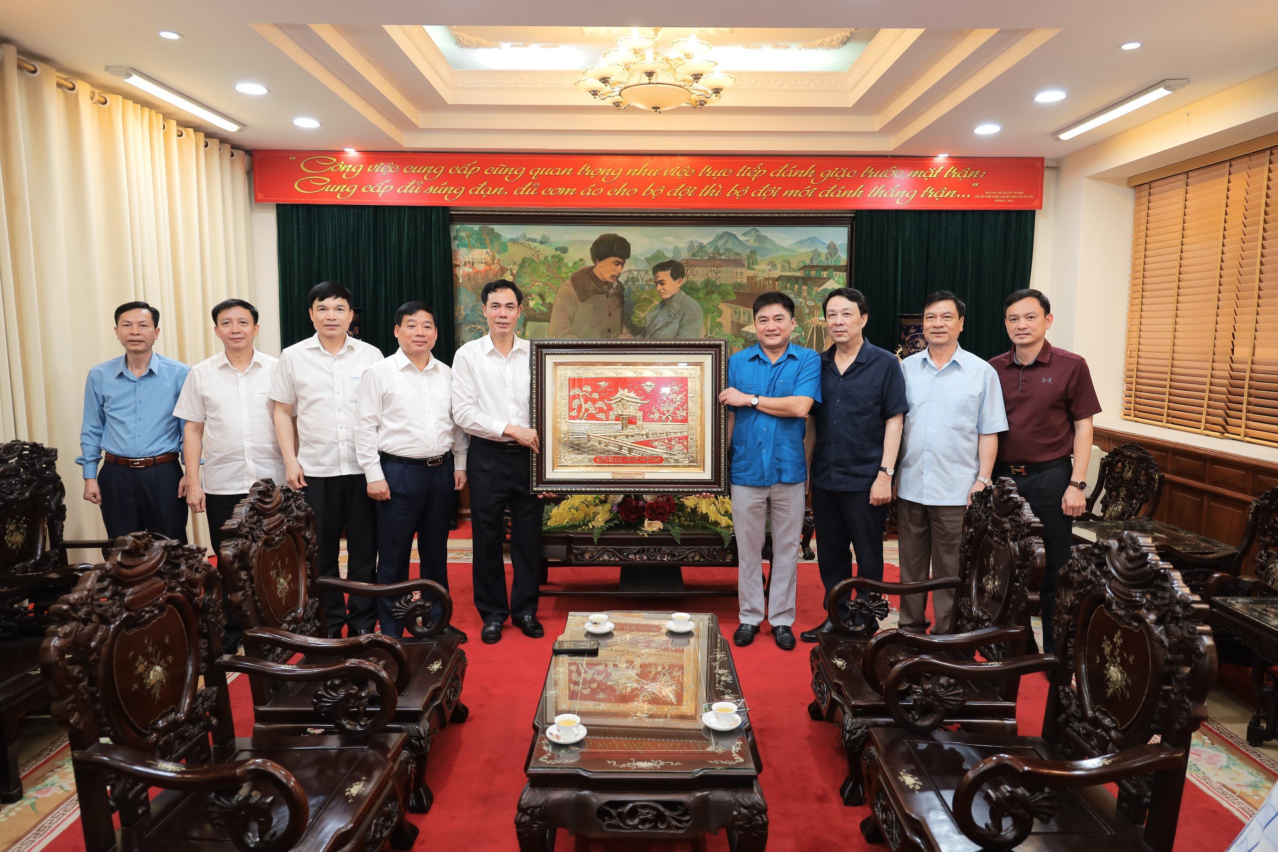 ĐOÀN CÁN BỘ, HỌC VIÊN HỌC VIỆN QUỐC PHÒNG THĂM, GẶP MẶT TẠI HỌC VIỆN HẬU CẦN