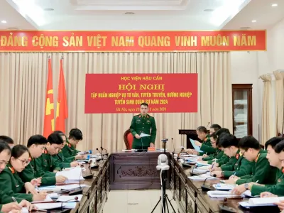 HỌC VIỆN HẬU CẦN TỔ CHỨC HỘI NGHỊ TẬP HUẤN  NGHIỆP VỤ TƯ VẤN, TUYÊN TRUYỀN, HƯỚNG NGHIỆP  TUYỂN SINH QUÂN SỰ NĂM 2024