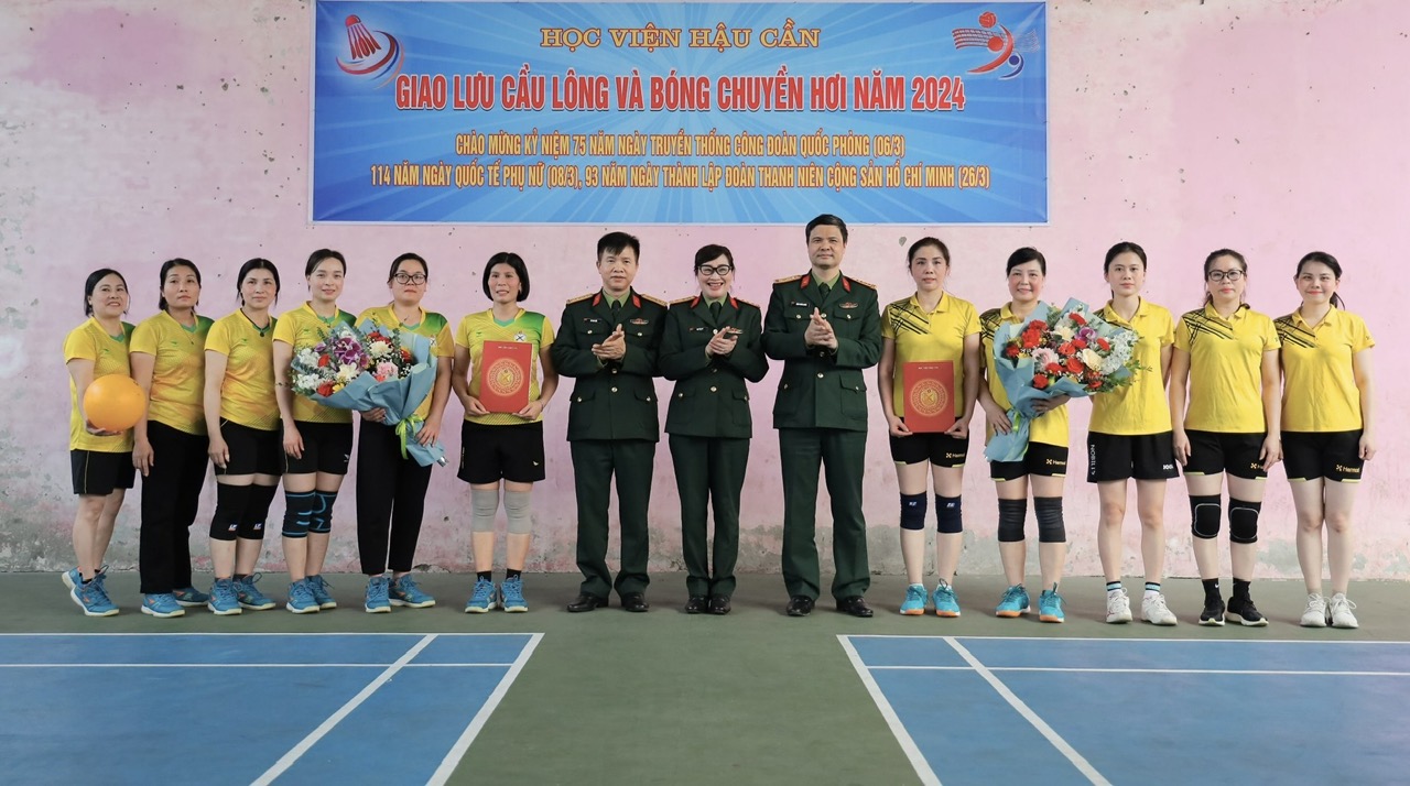 CÔNG ĐOÀN, PHỤ NỮ HỌC VIỆN HẬU CẦN - THỂ THAO ĐOÀN KẾT,  TỰ TIN TOẢ SÁNG