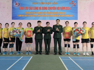 CÔNG ĐOÀN, PHỤ NỮ HỌC VIỆN HẬU CẦN - THỂ THAO ĐOÀN KẾT,  TỰ TIN TOẢ SÁNG