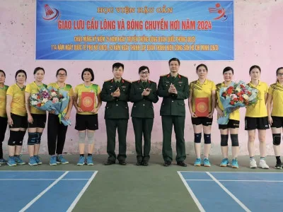 CÔNG ĐOÀN, PHỤ NỮ HỌC VIỆN HẬU CẦN - THỂ THAO ĐOÀN KẾT,  TỰ TIN TOẢ SÁNG