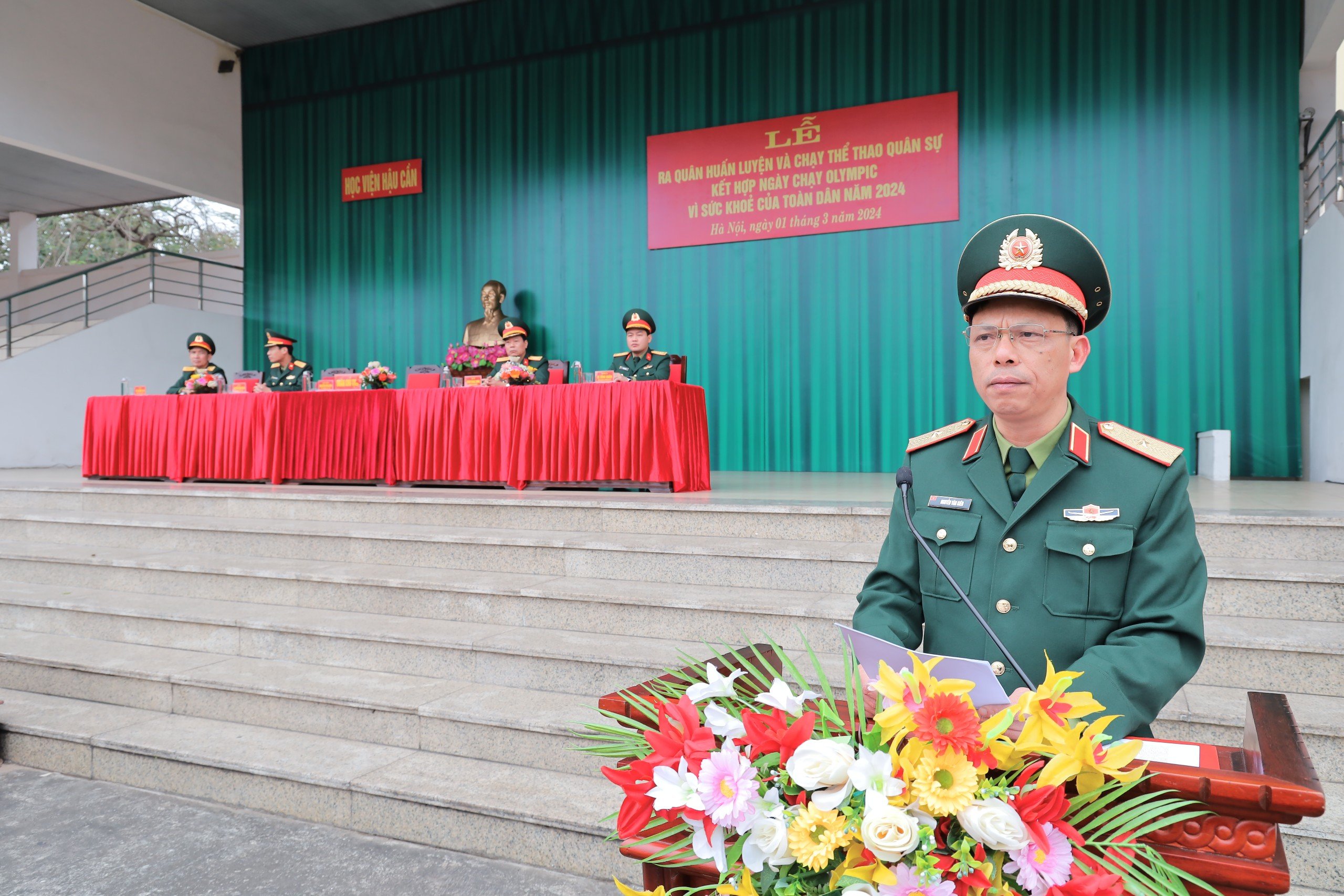 HỌC VIỆN HẬU CẦN TỔ CHỨC LỄ RA QUÂN HUẤN LUYỆN NĂM 2024