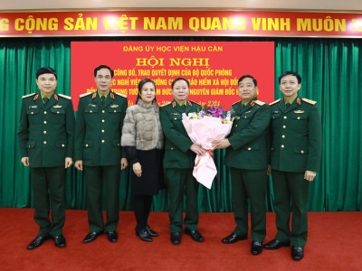 HỘI NGHỊ CÔNG BỐ, TRAO QUYẾT ĐỊNH CỦA BỘ QUỐC PHÒNG VỀ VIỆC NGHỈ VIỆC ĐỂ HƯỞNG CHẾ ĐỘ BẢO HIỂM XÃ HỘI