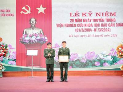 VIỆN NGHIÊN CỨU KHOA HỌC HẬU CẦN QUÂN SỰ TRỌNG THỂ TỔ CHỨC LỄ KỶ NIỆM 20 NĂM NGÀY TRUYỀN THỐNG