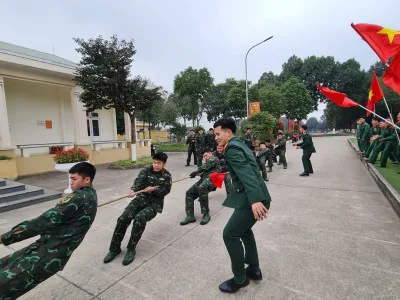 SÔI NỔI NHIỀU HOẠT ĐỘNG VUI TẾT Ở HỌC VIỆN HẬU CẦN
