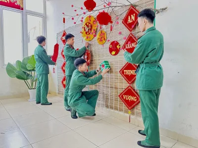 XUÂN VỀ BÊN “NGÔI NHÀ CHUNG”