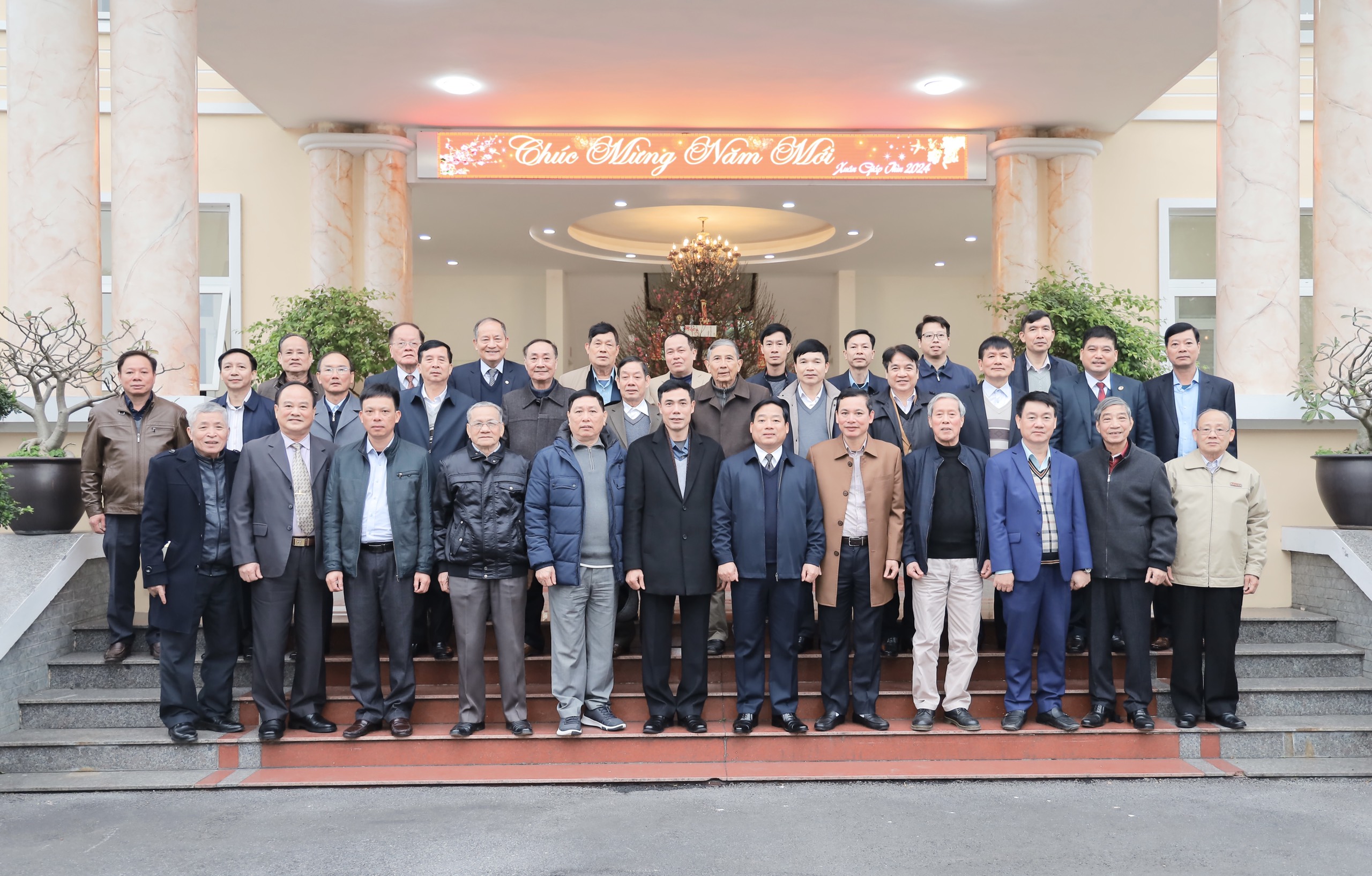 HỌC VIỆN HẬU CẦN GẶP MẶT NGUYÊN LÃNH ĐẠO,  CHỈ HUY HỌC VIỆN