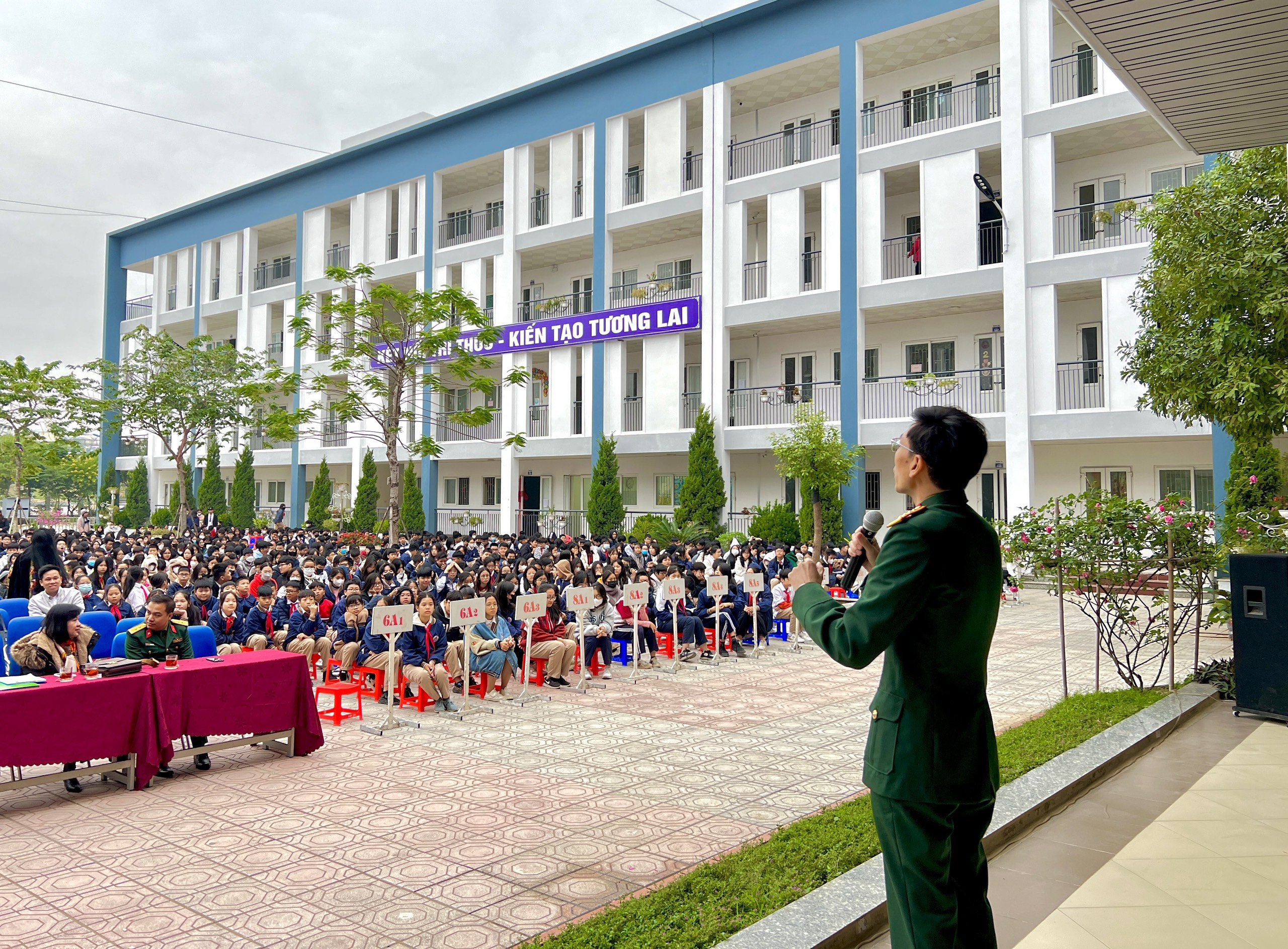 HỌC VIỆN HẬU CẦN - GIÁO DỤC LỊCH SỬ TRUYỀN THỐNG TRỰC QUAN, SINH ĐỘNG