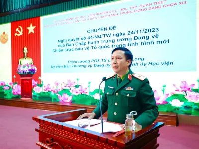 NGHIÊN CỨU, HỌC TẬP, QUÁN TRIỆT NGHỊ QUYẾT  HỘI NGHỊ LẦN THỨ TÁM BAN CHẤP HÀNH  TRUNG ƯƠNG ĐẢNG KHOÁ XIII
