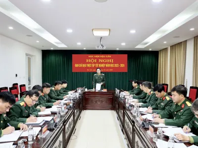 NHÀ TRƯỜNG PHẢI THỰC SỰ GẮN LIỀN VỚI ĐƠN VỊ