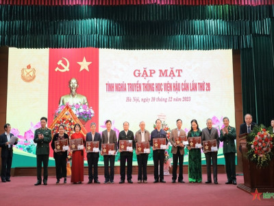 HỌC VIỆN HẬU CẦN TRI ÂN CÁC THẾ HỆ CÁN BỘ HƯU TRÍ
