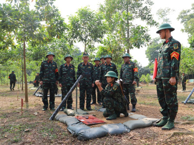 HOC VIÊN NĂM THỨ NHẤT TỰ TIN KIỂM TRA “3 TIẾNG NỔ”