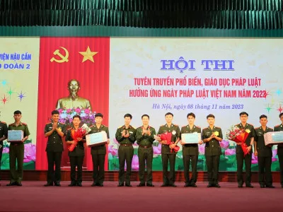 KHÔNG CHỈ DỪNG LẠI Ở MỘT HỘI THI