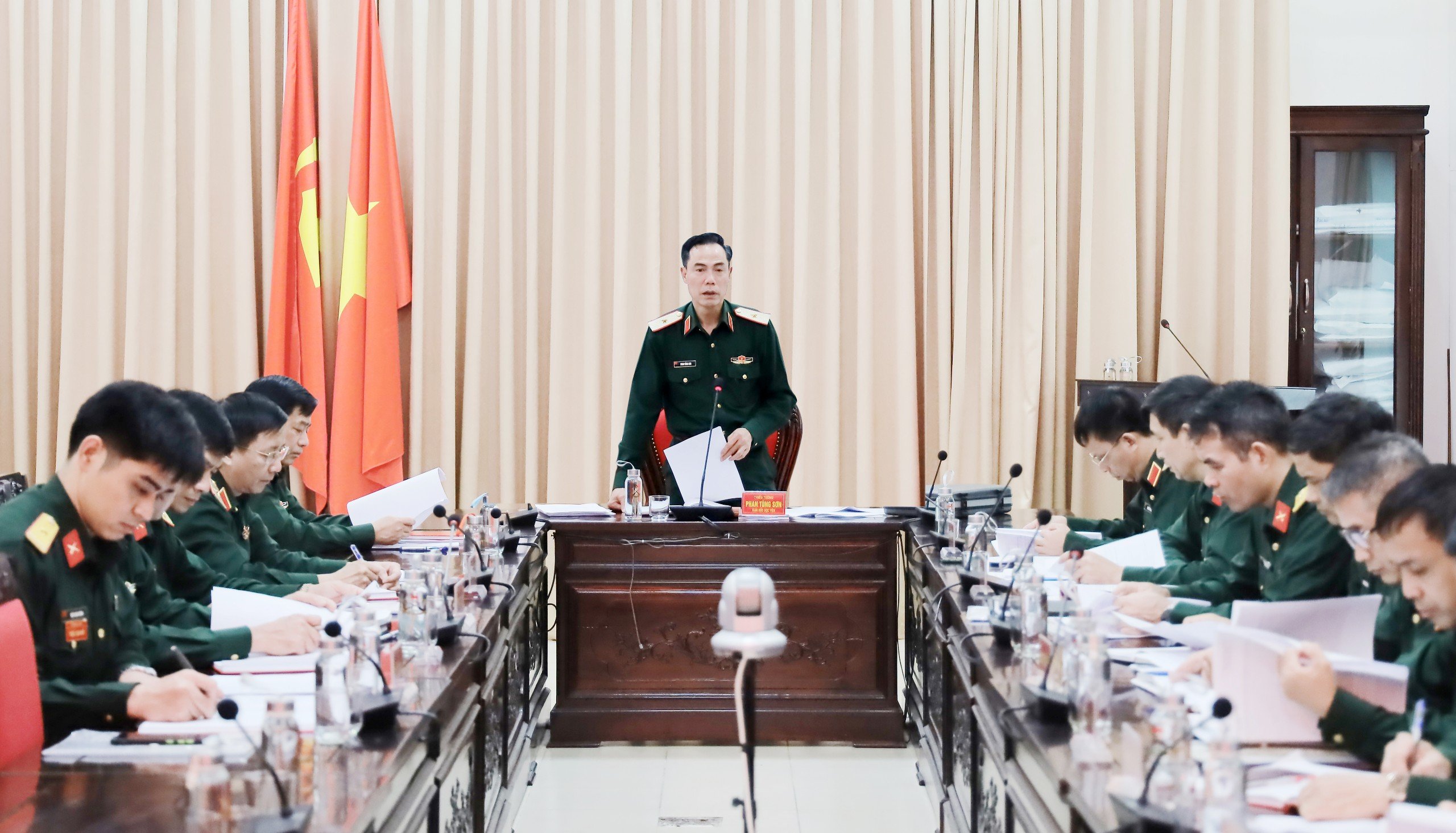 HỘI ĐỒNG THI, XÉT TỐT NGHIỆP HỌC VIỆN HẬU CẦN  HỌP PHIÊN THỨ NHẤT