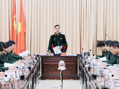 HỘI ĐỒNG THI, XÉT TỐT NGHIỆP HỌC VIỆN HẬU CẦN  HỌP PHIÊN THỨ NHẤT
