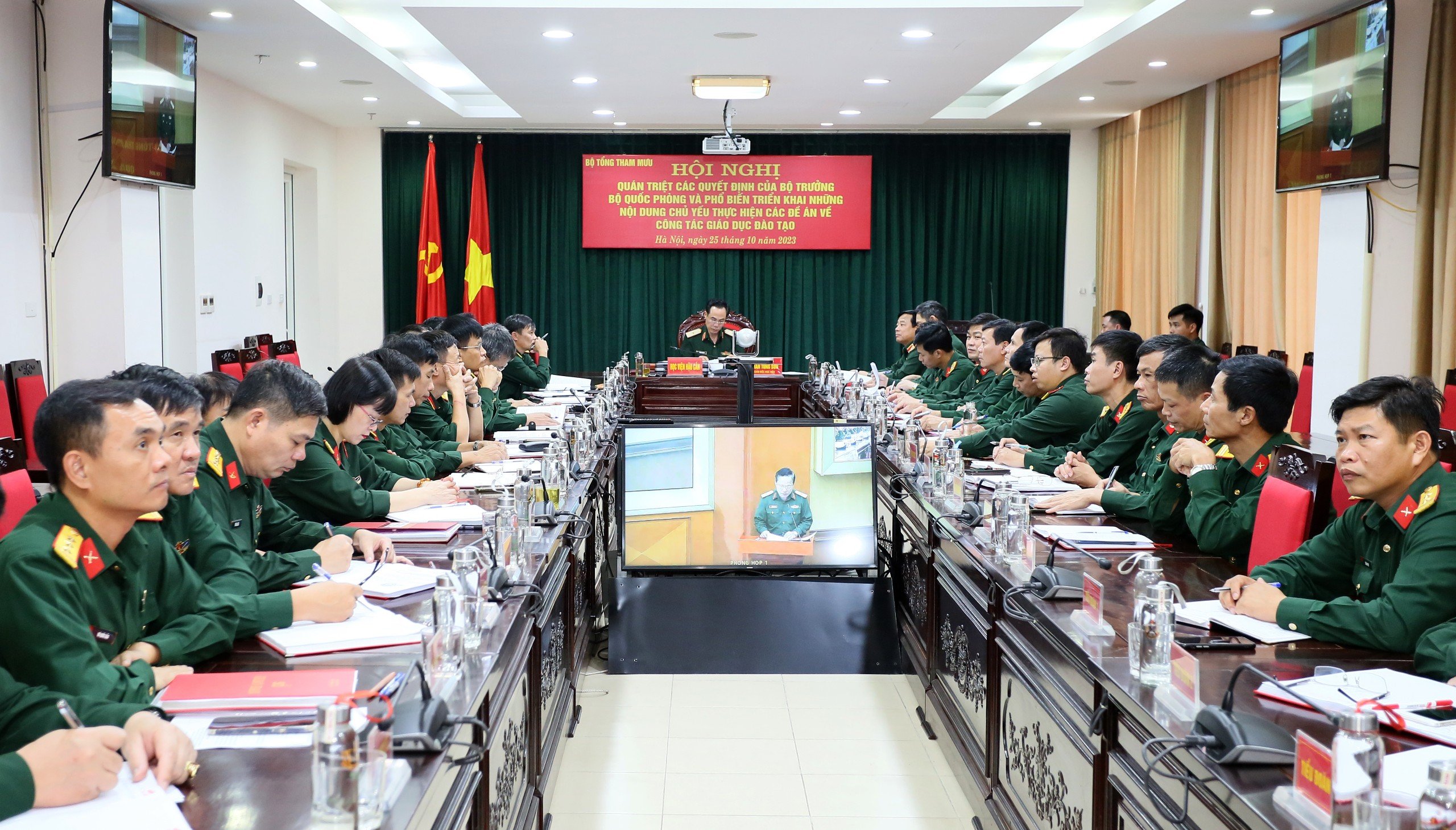 HỘI NGHỊ QUÁN TRIỆT CÁC QUYẾT ĐỊNH CỦA BỘ TRƯỞNG BỘ QUỐC PHÒNG VÀ PHỔ BIẾN TRIỂN KHAI NHỮNG NỘI DUNG CHỦ YẾU THỰC HIỆN CÁC ĐỀ ÁN VỀ  CÔNG TÁC GIÁO DỤC ĐÀO TẠO